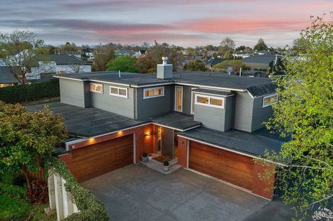 Photo of property in 24a Fendalton Road, Fendalton, Christchurch, 8014