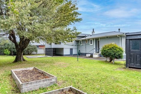 Photo of property in 21 Augustus Street, Carterton, 5713