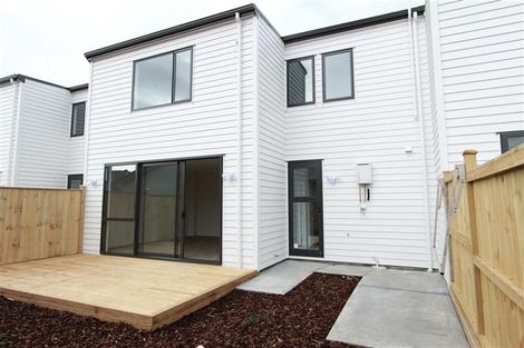 Photo of property in 9 Karokaro Road, Takanini, 2112