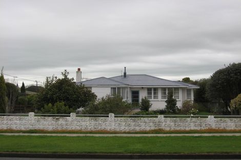 Photo of property in 110 Queen Street West, Levin, 5510