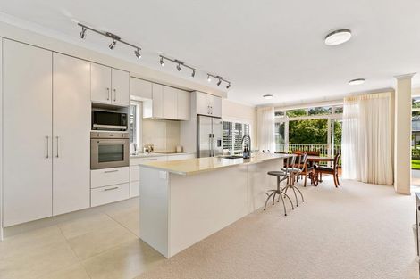 Photo of property in 134 Landmark Terrace, Orewa, 0931