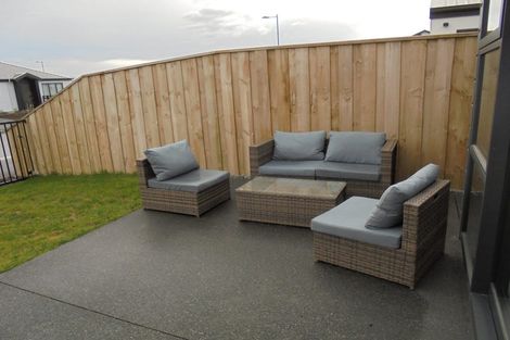 Photo of property in 37 Chrysolite Place, Belfast, Christchurch, 8051