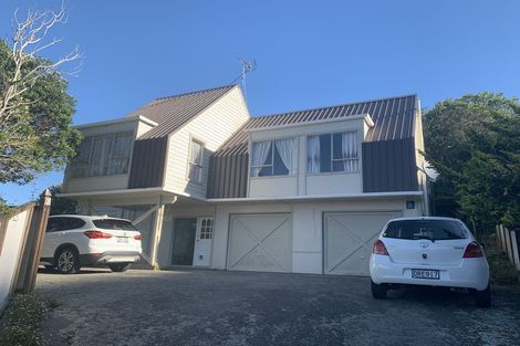 Photo of property in 27 Paddington Grove, Karori, Wellington, 6012