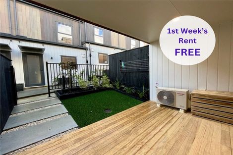 Photo of property in 8/506 Glenfield Road, Bayview, Auckland, 0629