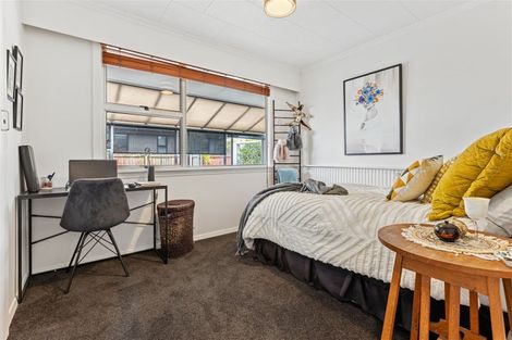Photo of property in 10 West-watson Avenue, Hillmorton, Christchurch, 8025