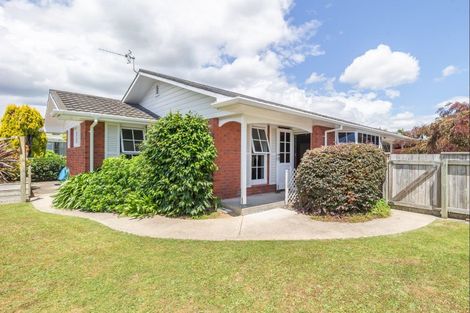Photo of property in 62 Kennedy Drive, Levin, 5510