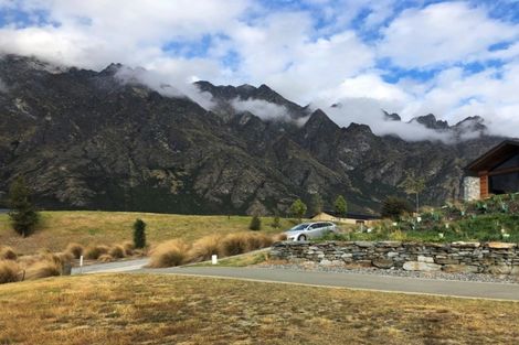 Photo of property in 11 Double Cone Road, Jacks Point, Queenstown, 9371