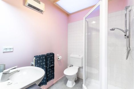 Photo of property in 17 Swanleigh Place, Ilam, Christchurch, 8041