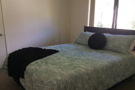 Photo of property in 90 Loch Views Road, Acacia Bay, Taupo, 3385