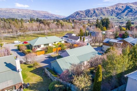 Photo of property in 94 Hedditch Street, Wanaka, 9305