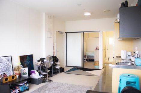 Photo of property in Twin Towers, 910/17 Putney Way, Manukau, Auckland, 2104