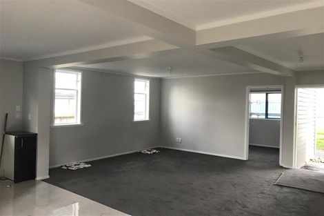 Photo of property in 2 Marr Road, Manurewa, Auckland, 2102