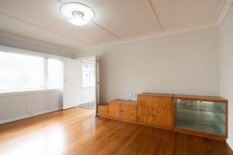 Photo of property in 8 Hillary Crescent, Maraenui, Napier, 4110