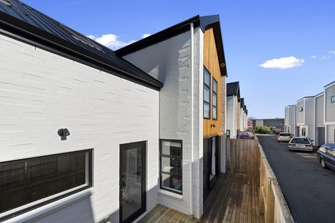 Photo of property in 22u3 Campbell Street, Frankton, Hamilton, 3204
