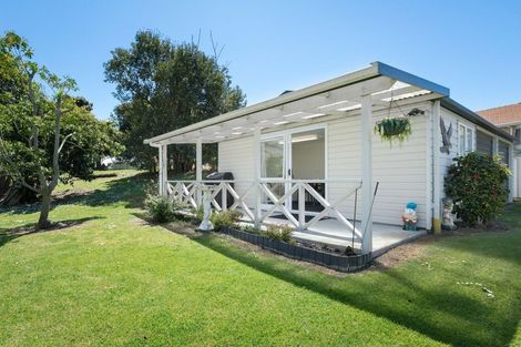 Photo of property in 30c Park Road, Katikati, 3129