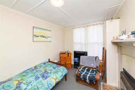 Photo of property in 9 Oxford Street, Marton, 4710
