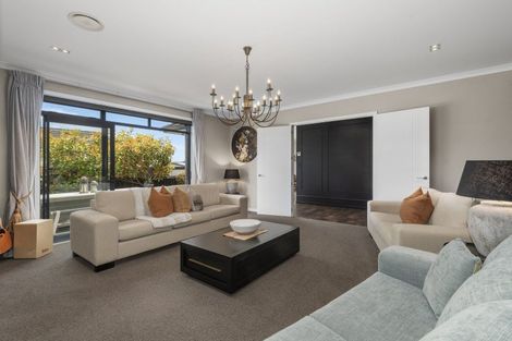 Photo of property in 10 Benmore Crescent, Pyes Pa, Tauranga, 3112