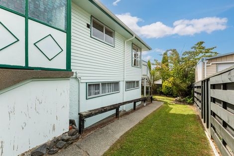 Photo of property in 27 Staithes Drive North, Whitby, Porirua, 5024