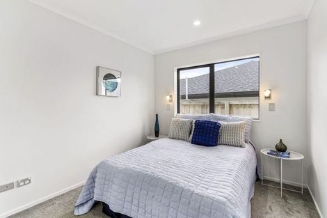 Photo of property in 33 Koroheke Road, Takanini, 2110