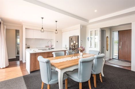 Photo of property in 18 Pistacia Place, Hornby, Christchurch, 8025