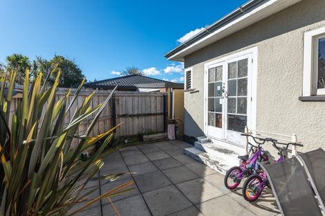 Photo of property in 12 Simeon Street, Spreydon, Christchurch, 8024