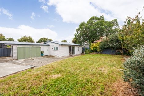 Photo of property in 21 Ilford Place, Awapuni, Palmerston North, 4412