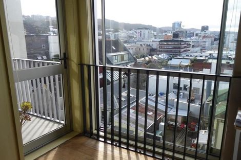 Photo of property in Qba Apartments, 3f/51 Webb Street, Mount Cook, Wellington, 6011