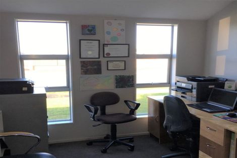 Photo of property in 37 Kendon Drive, Rolleston, 7614