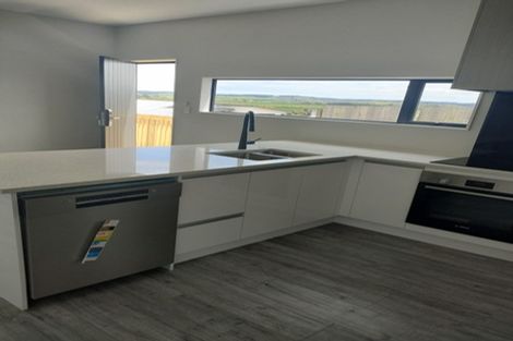 Photo of property in 12 Taupata Lane, Helensville, 0800