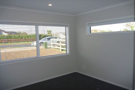 Photo of property in 120 Matua Road, Huapai, Kumeu, 0810