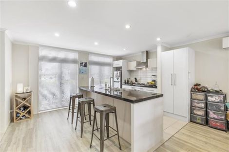 Photo of property in 26 Reins Road, Takanini, 2112