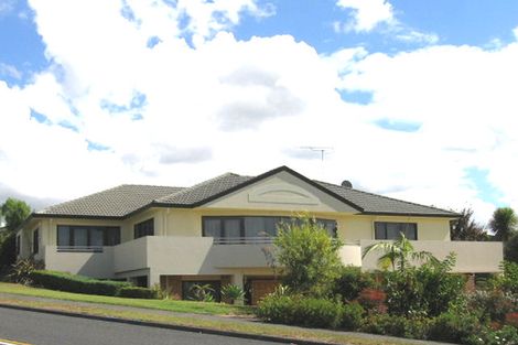 Photo of property in 46 Westpark Drive, West Harbour, Auckland, 0618