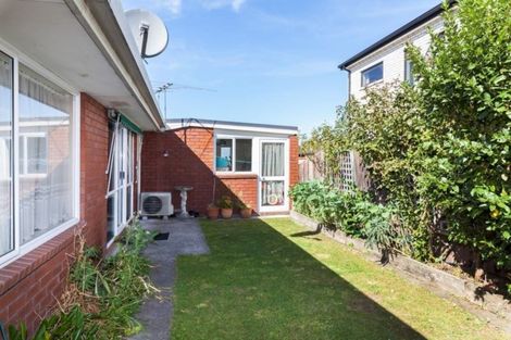 Photo of property in 1/40 Maxwell Street, Riccarton, Christchurch, 8041