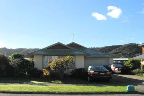 Photo of property in 20 Kawatiri Grove, Wainuiomata, Lower Hutt, 5014
