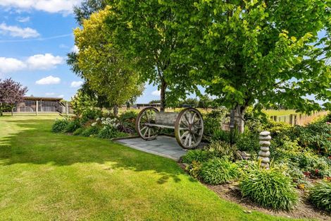 Photo of property in 65 Racecourse Road, Winton, 9782