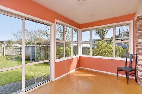 Photo of property in 53 Philpotts Road, Mairehau, Christchurch, 8052
