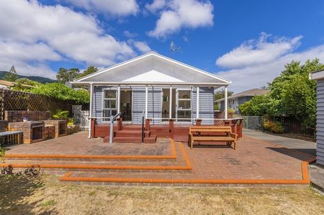 Photo of property in 20 Riwai Street, Paraparaumu, 5032