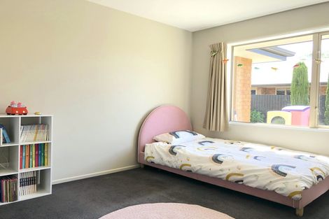 Photo of property in 31 Rolleston Drive, Rolleston, 7614