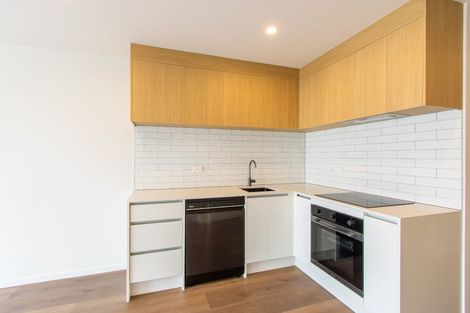 Photo of property in 7/4 Limestone Drive, Hobsonville, Auckland, 0616