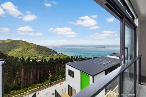 Photo of property in 15 Nanda Way, Khandallah, 6035