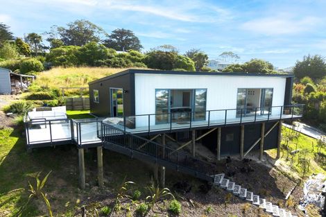 Photo of property in 23 Queen Street, Brighton, Dunedin, 9035