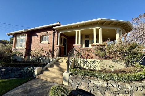 Photo of property in 241 Bay View Road, Saint Clair, Dunedin, 9012