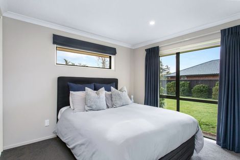 Photo of property in 16 Prebblewood Drive, Prebbleton, 7604