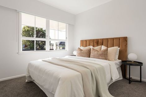 Photo of property in 2 Bowen Place, St Andrews, Hamilton, 3200