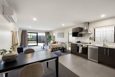 Photo of property in 1/16 Iris Place, Grandview Heights, Hamilton, 3200