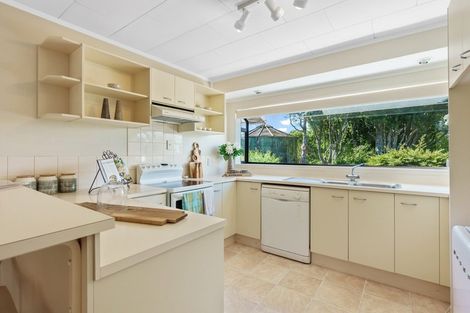 Photo of property in 7 Hyland Place, Waiuku, 2681