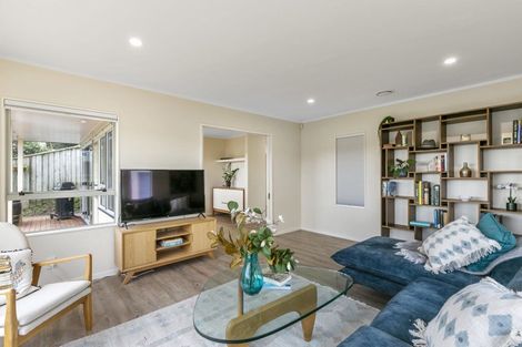 Photo of property in 83f1 Townsend Road, Miramar, Wellington, 6022
