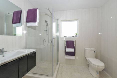 Photo of property in 50 Riserra Drive, Ranui, Auckland, 0612