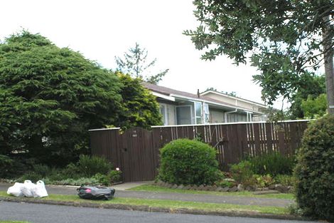 Photo of property in 1/16 Northumberland Avenue, Belmont, Auckland, 0622