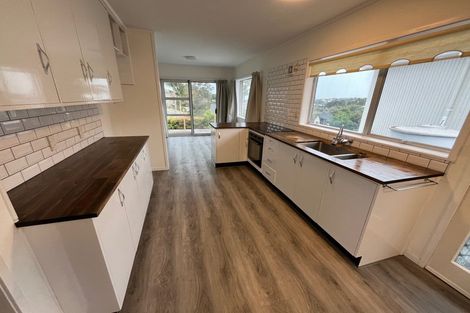 Photo of property in 23 Stapleford Crescent, Browns Bay, Auckland, 0630